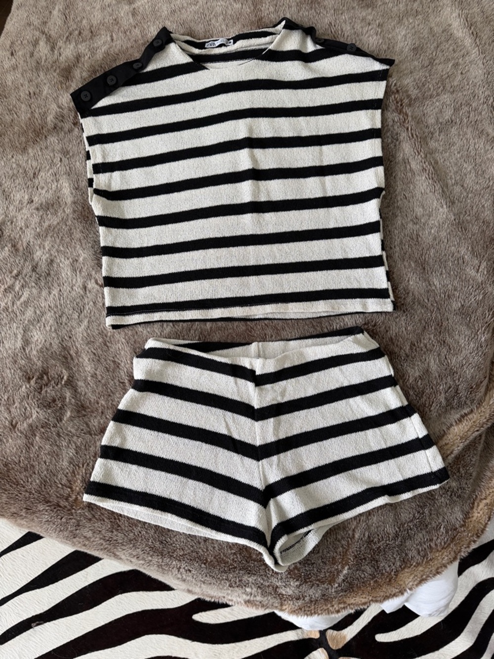 Zara Black & Cream Striped Two-Piece Knit Set S